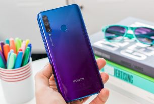 Huawei Honor 20 Lite with three cameras