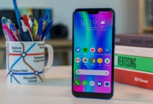 Huawei Honor 10 review a smartphone with beautiful colors